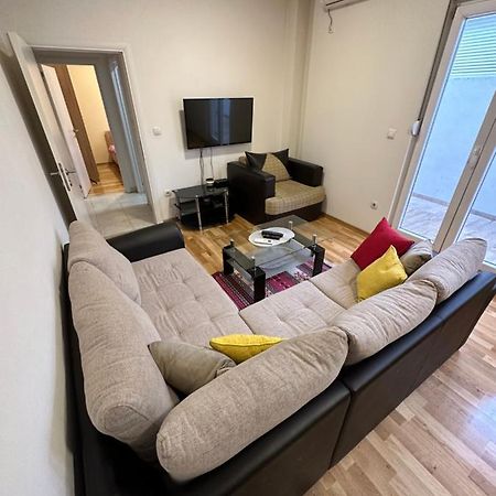Selena Apartment ポドゴリツァ エクステリア 写真
