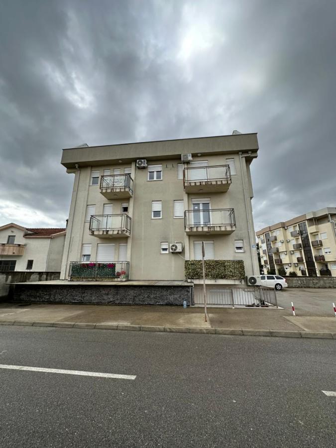 Selena Apartment ポドゴリツァ エクステリア 写真